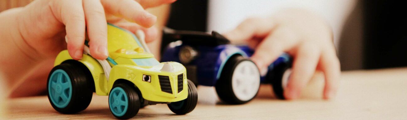 Spielzeug Kinder